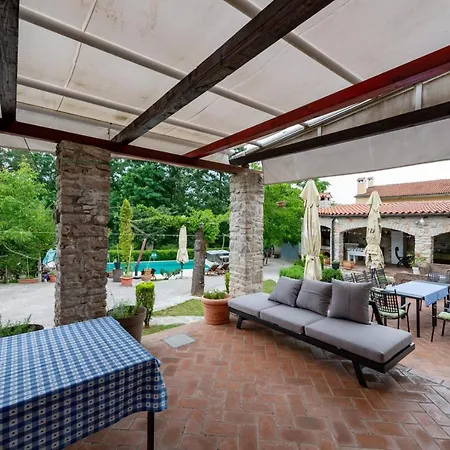 Villa Damiana